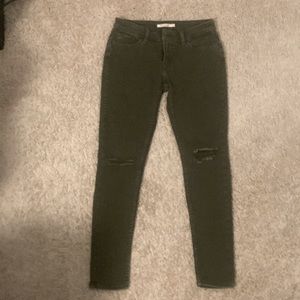 Levi’s 535 Super skinny olive green size 28